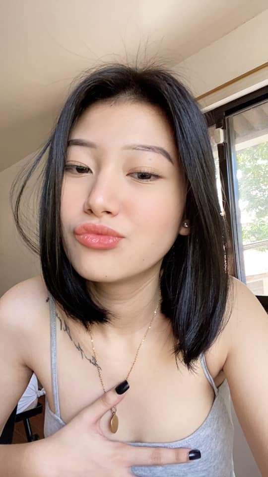 Cảnh thể thao đồng đội vừa khiêu gợi vừa thú vị. Bạn có muốn tham gia không?